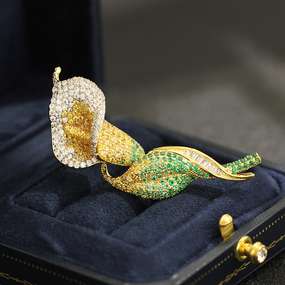 High-end Micro-inlaid Zircon E - Men Accessories Bouquet review and price